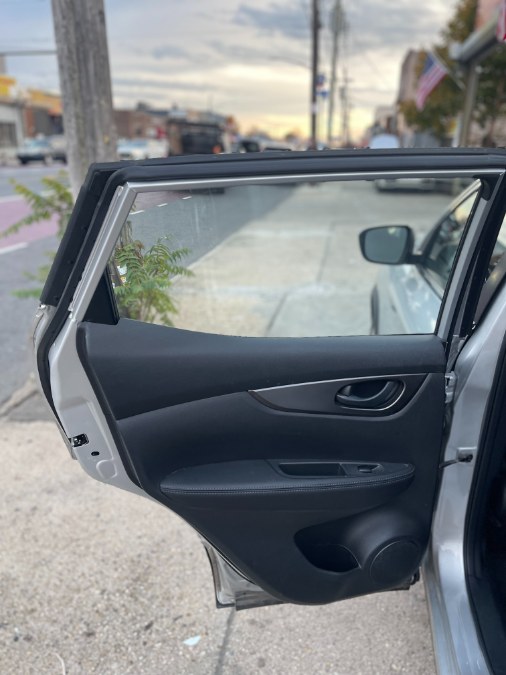 2020 Nissan Rogue Sport S - Photo 13