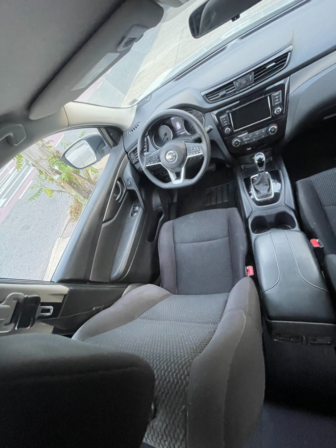 2020 Nissan Rogue Sport S - Photo 11