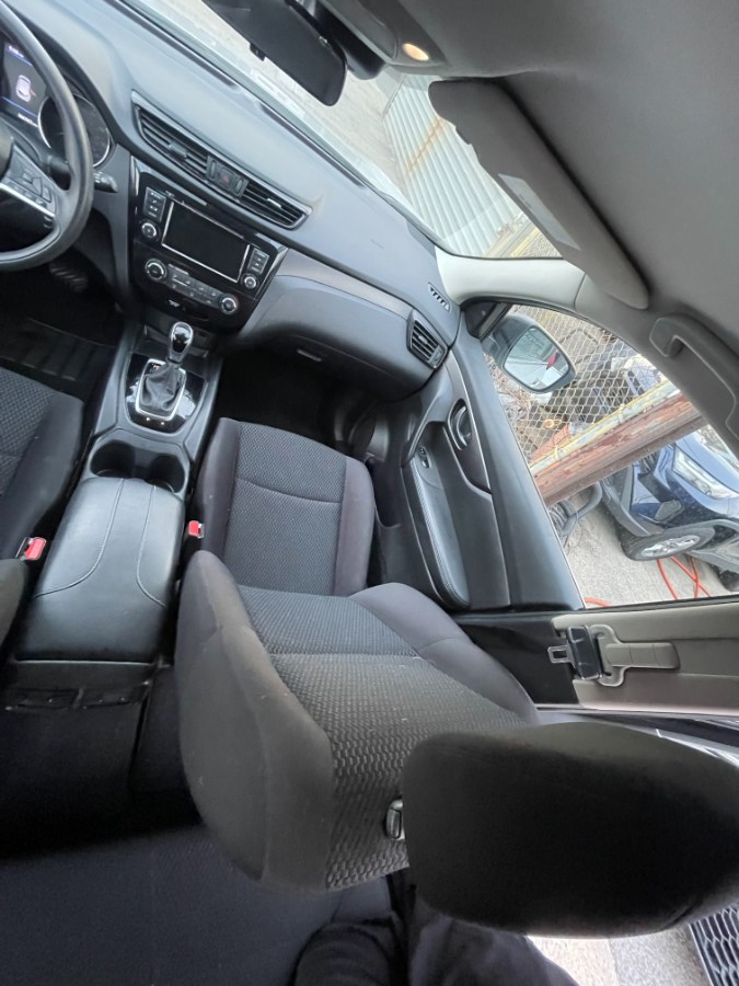 2020 Nissan Rogue Sport S - Photo 12