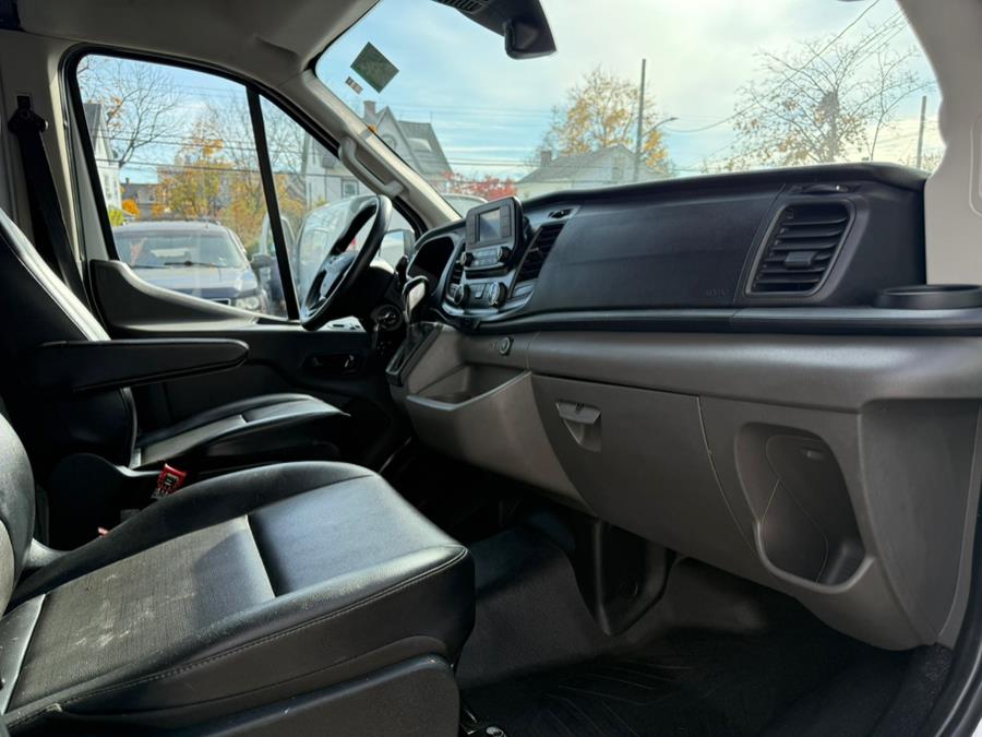 2022 Ford Transit Van Base - Photo 6