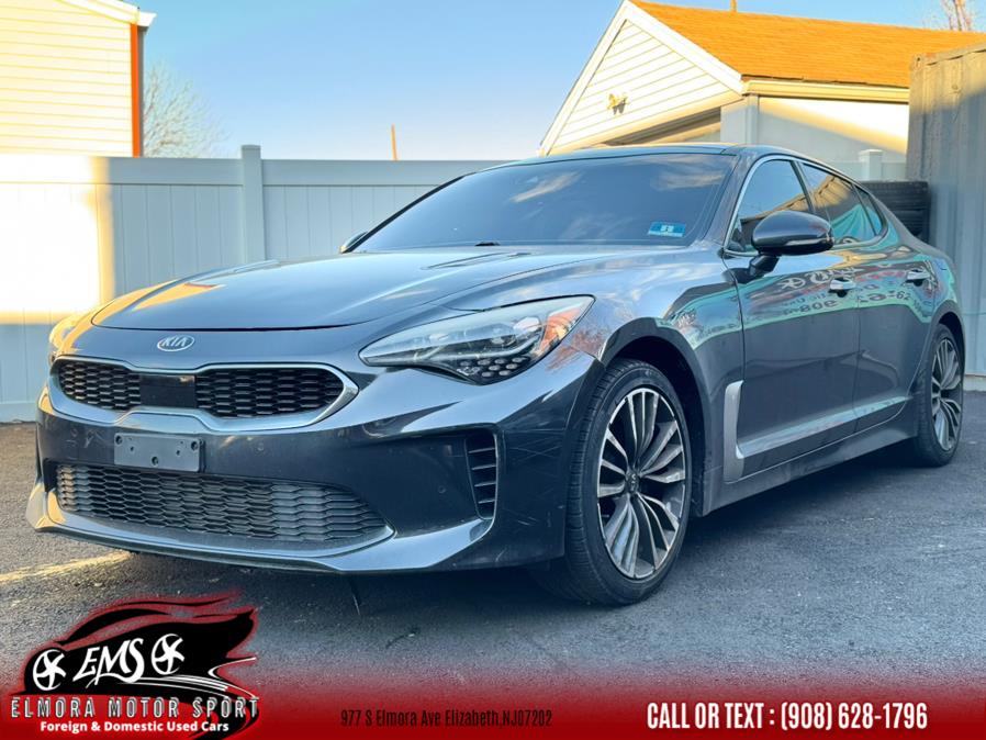 2019 Kia Stinger Premium AWD's photo