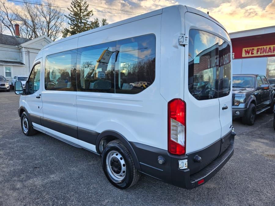 2016 Ford Transit's photo