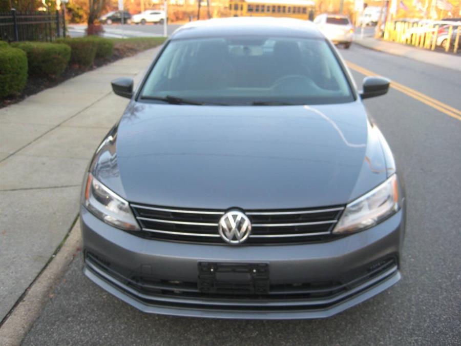 2015 Volkswagen Jetta 2.0L S w/Technology Auto's photo