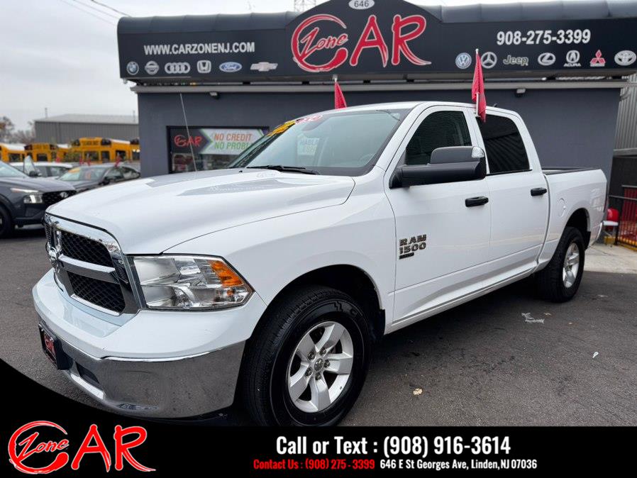 2023 RAM 1500 Classic SLT 4x4 Crew Cab 5'7's photo