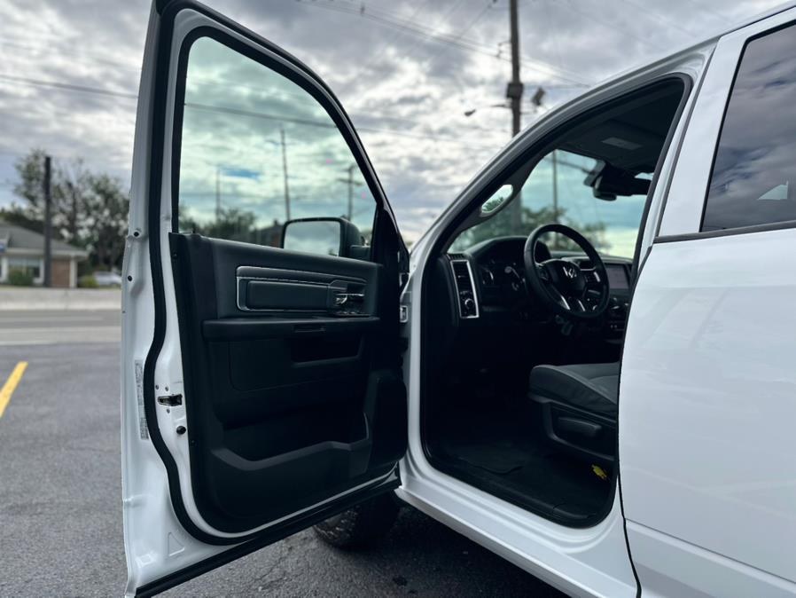 2022 RAM Ram 1500 Classic SLT - Photo 13