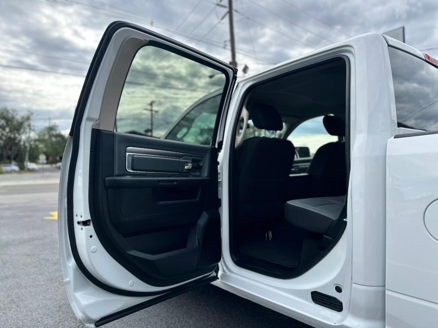 2022 RAM Ram 1500 Classic SLT - Photo 14