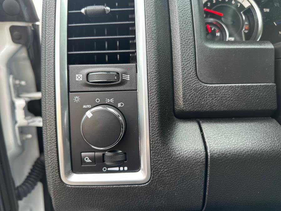 2022 RAM Ram 1500 Classic SLT - Photo 12
