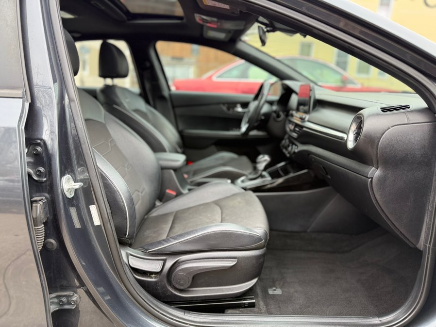 2020 Kia FORTE GT-Line - Photo 13
