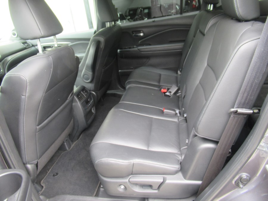 2022 Honda Pilot SE - Photo 7