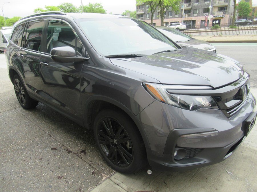 2022 Honda Pilot SE AWD's photo