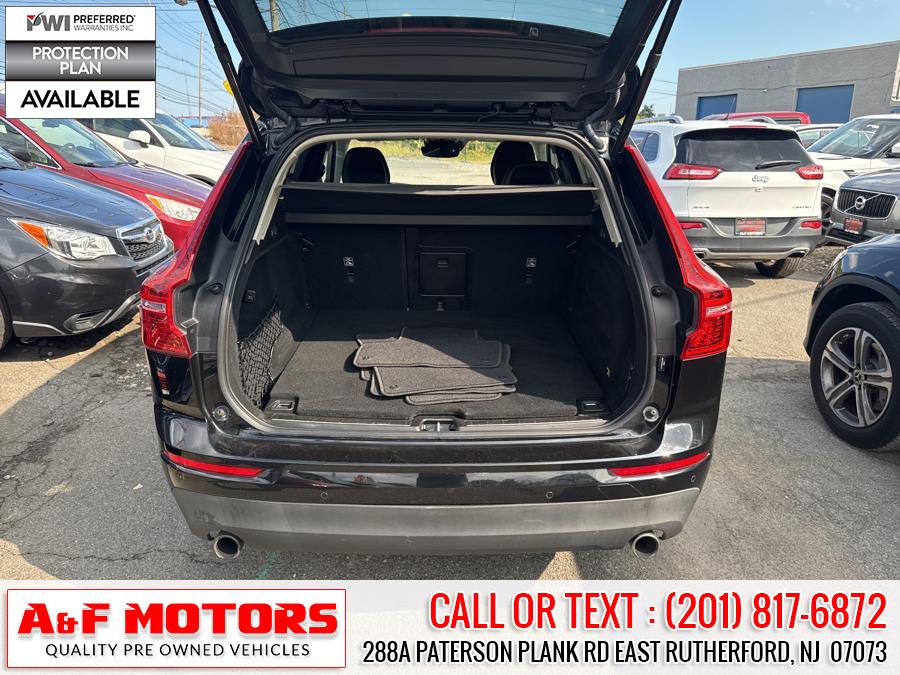 2019 Volvo XC60 Momentum - Photo 23