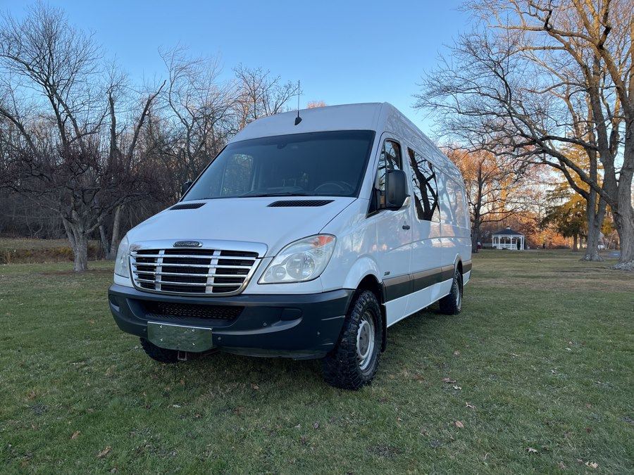 Used 2011 Freightliner Sprinter 2500 in Plainville, Connecticut | Choice Group LLC Choice Motor Car. Plainville, Connecticut