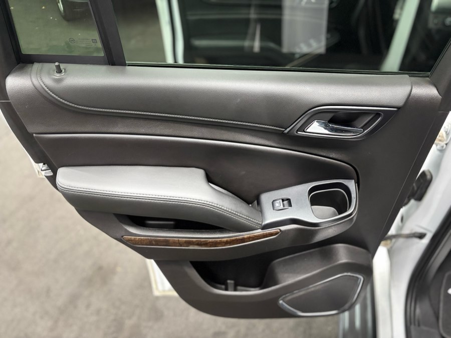 2019 Chevrolet Tahoe LT - Photo 10