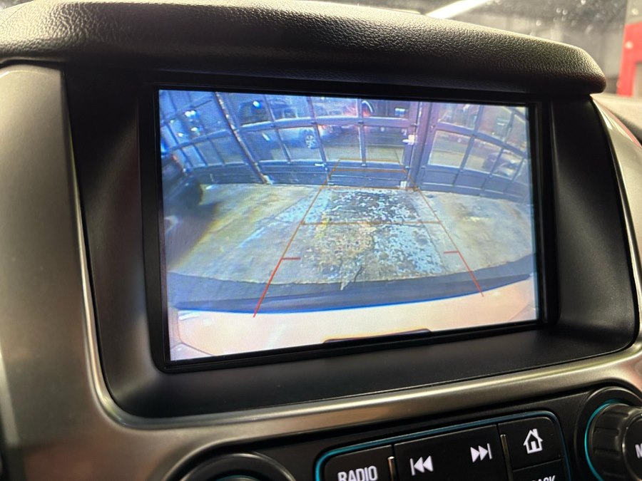 2019 Chevrolet Tahoe LT - Photo 24