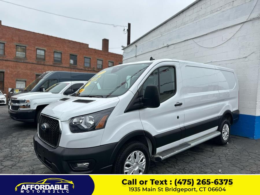 2023 Ford Transit Cargo Van T-250 130" Low Rf 9070 GVWR RWD