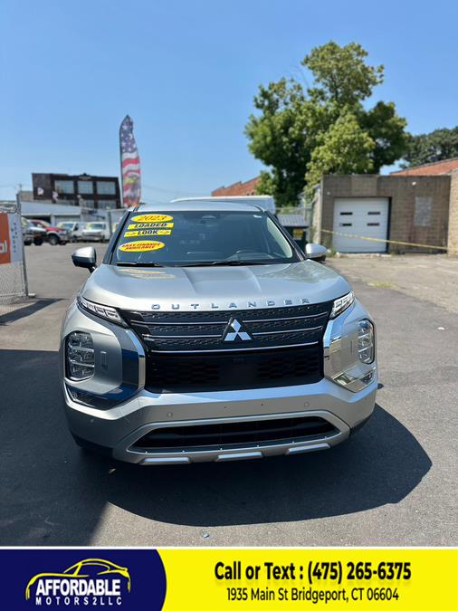 2023 Mitsubishi Outlander SE S-AWC's photo