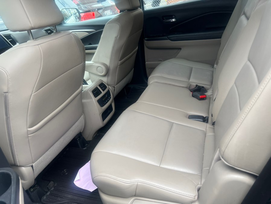 2016 Honda Pilot EX-L - Photo 8