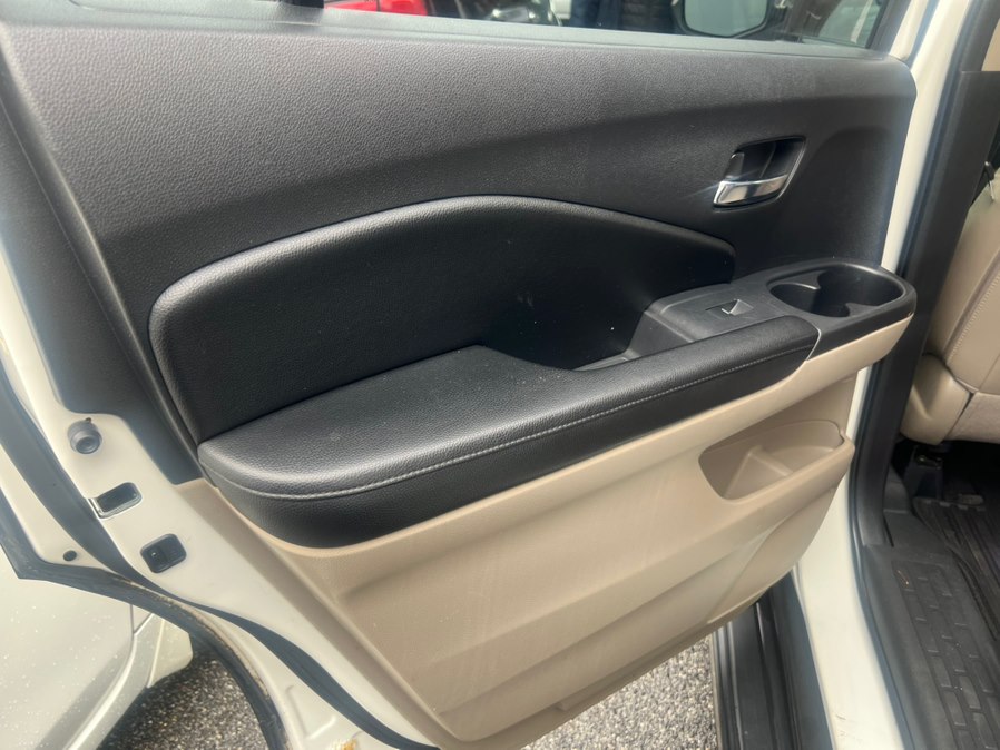 2016 Honda Pilot EX-L - Photo 9
