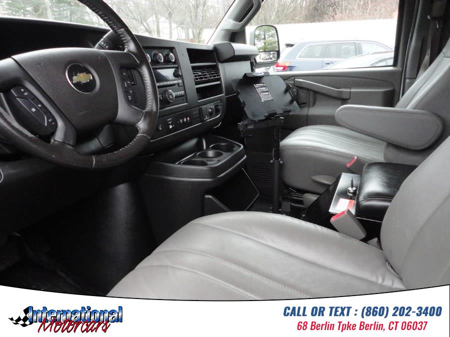 2020 Chevrolet Express Cargo Work Van - Photo 8