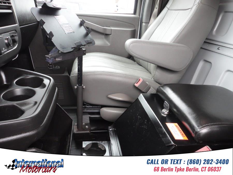 2020 Chevrolet Express Cargo Work Van - Photo 11