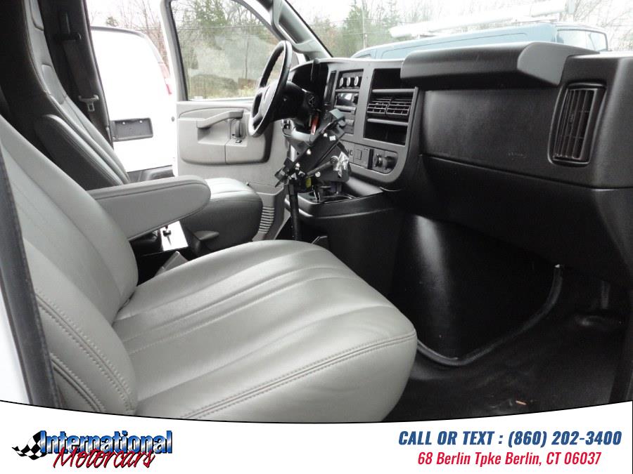 2020 Chevrolet Express Cargo Work Van - Photo 13
