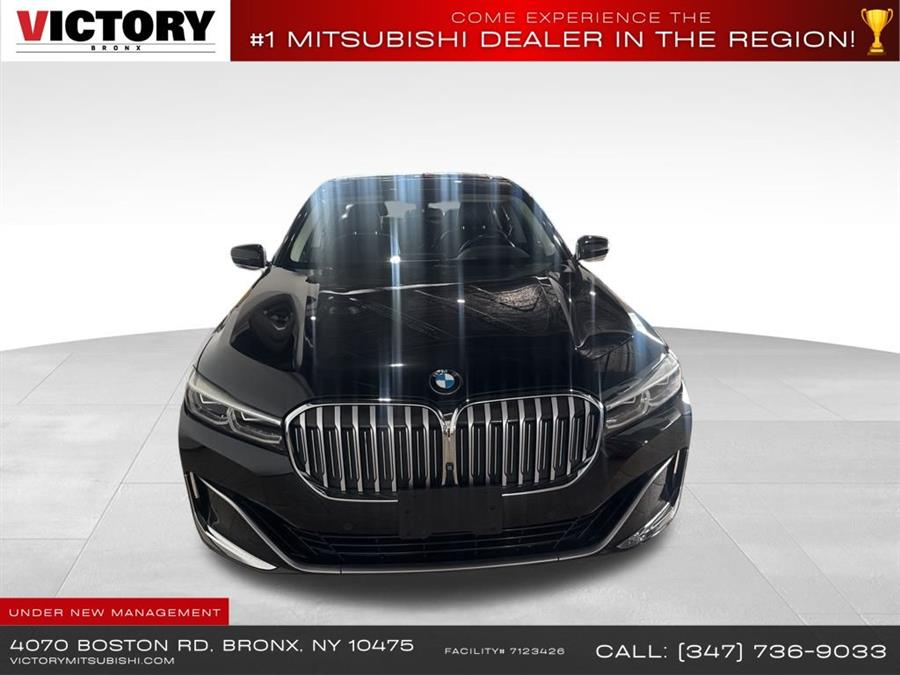 2020 BMW 7 Series 740i xDrive's photo