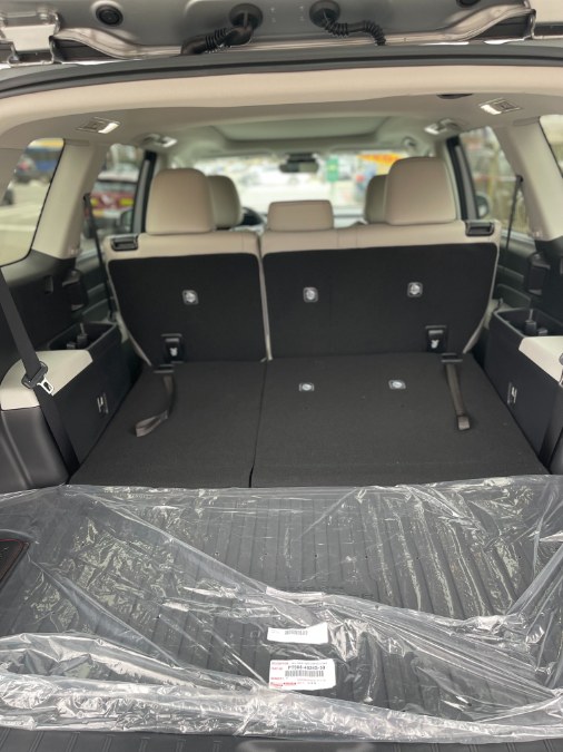 2026 Toyota Grand Highlander XLE - Photo 11