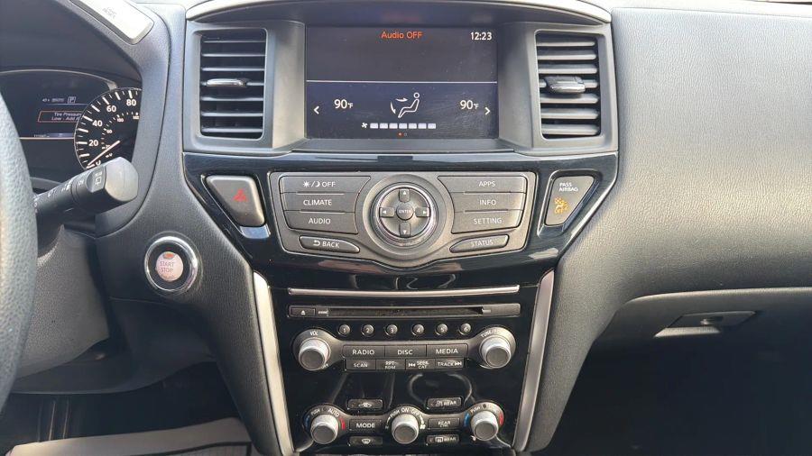 2020 Nissan Pathfinder S - Photo 11