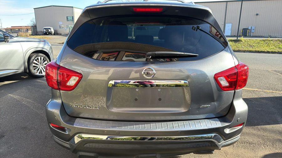 2020 Nissan Pathfinder S - Photo 3