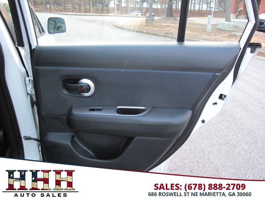 2009 Nissan Versa S - Photo 18