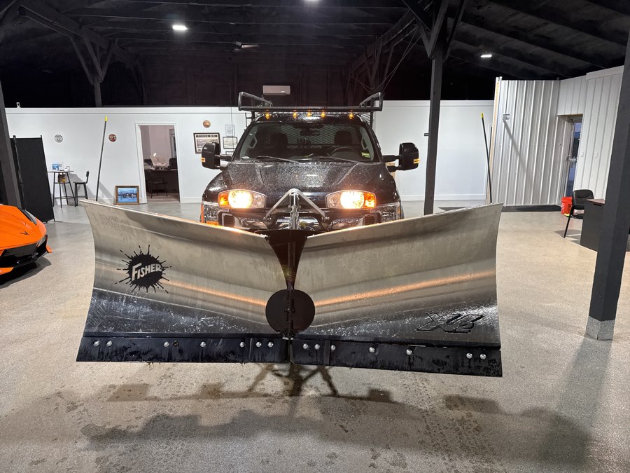 2017 Ford F-250 XLT 4x4 Regular Cab 8' Box's photo
