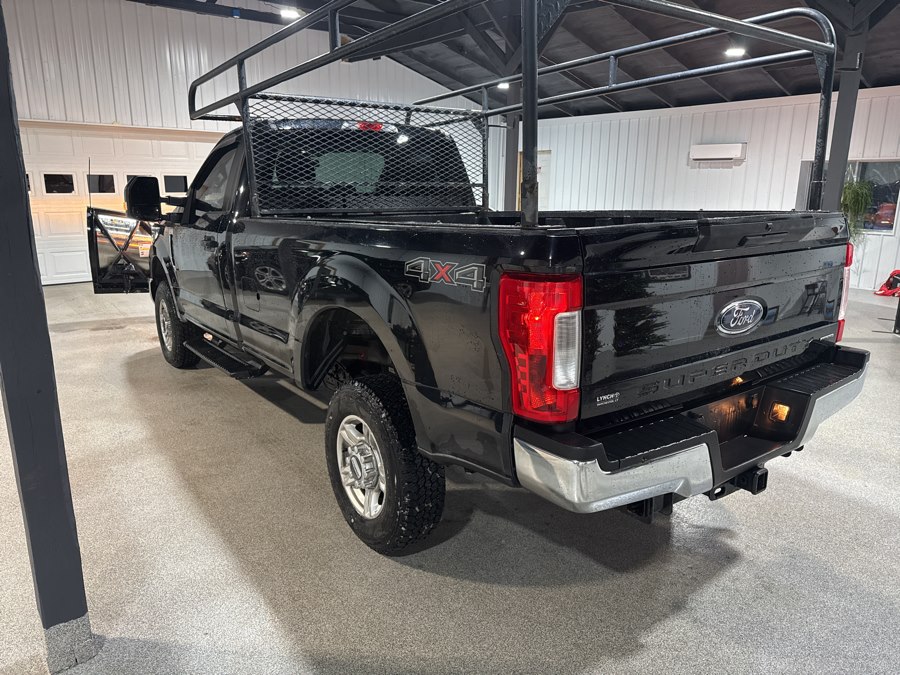 2017 Ford F-250 Super Duty XLT - Photo 6