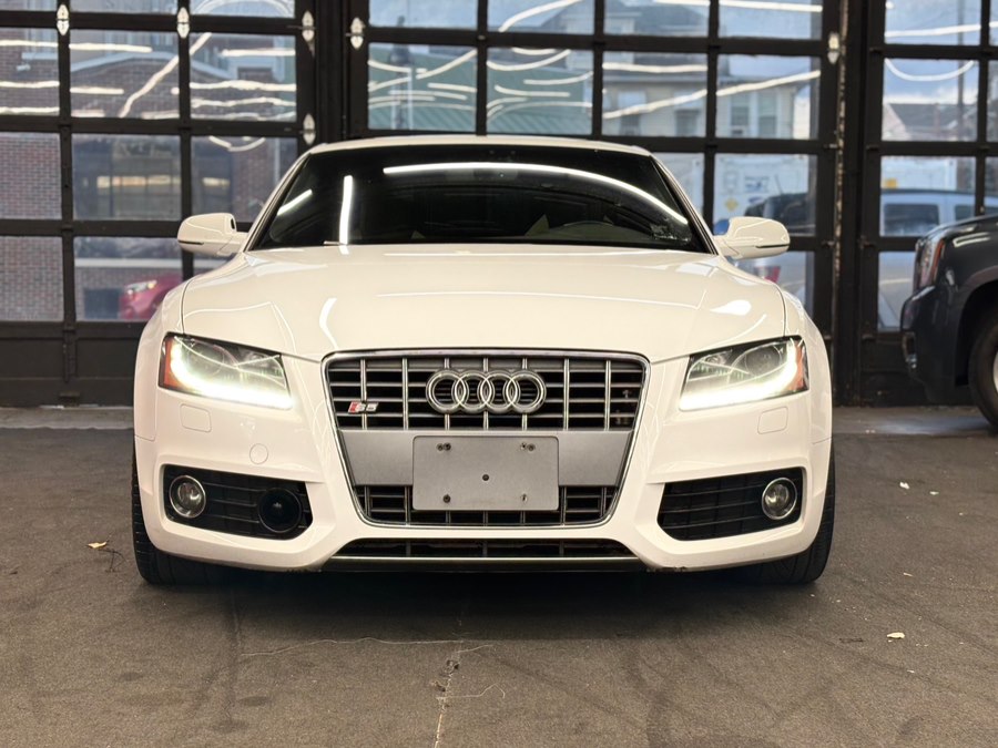 2010 Audi S5 4.2 quattro Tiptronic Premium Plus's photo