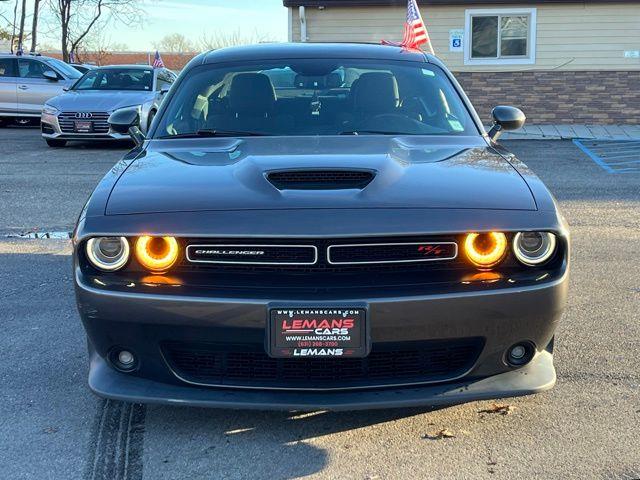 2019 Dodge Challenger R/T's photo
