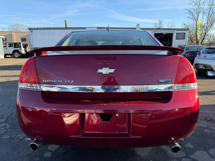 2011 Chevrolet Impala LTZ - Photo 5
