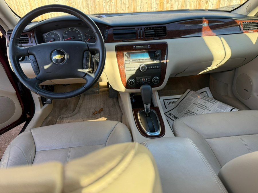 2011 Chevrolet Impala LTZ - Photo 6