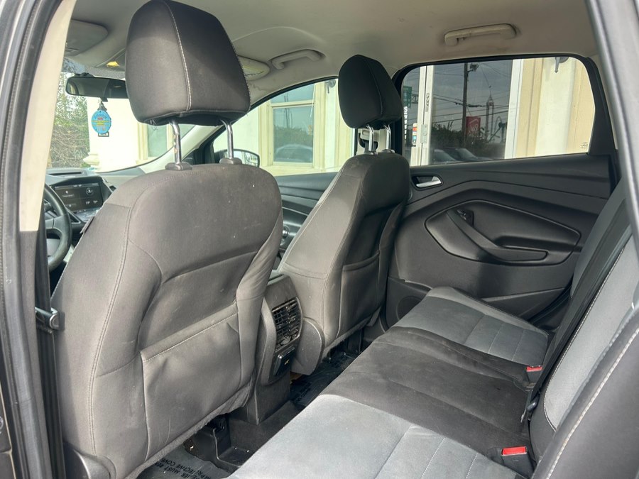 2015 Ford Escape SE - Photo 7