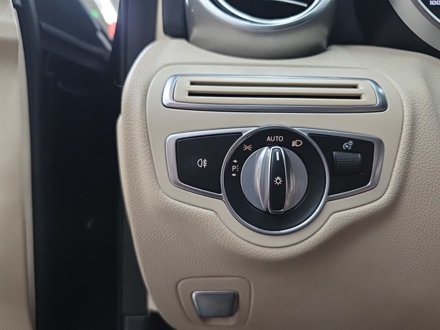 2019 Mercedes-Benz C-Class Sedan C300 - Photo 21
