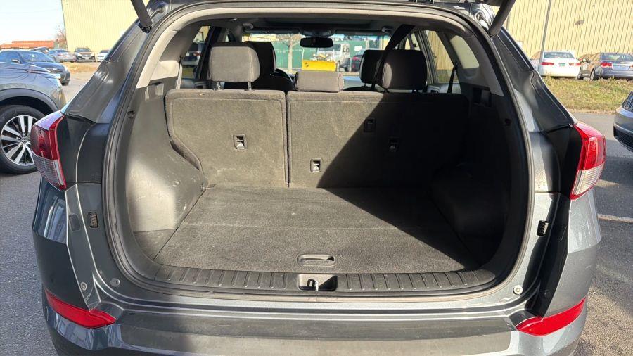 2018 Hyundai Tucson Value - Photo 21