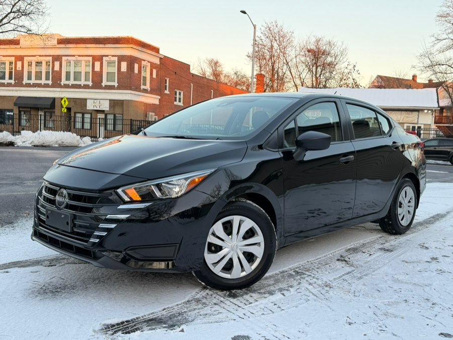2023 Nissan Versa Sedan