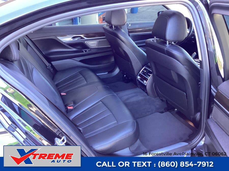2018 BMW 7 Series 740i - Photo 25
