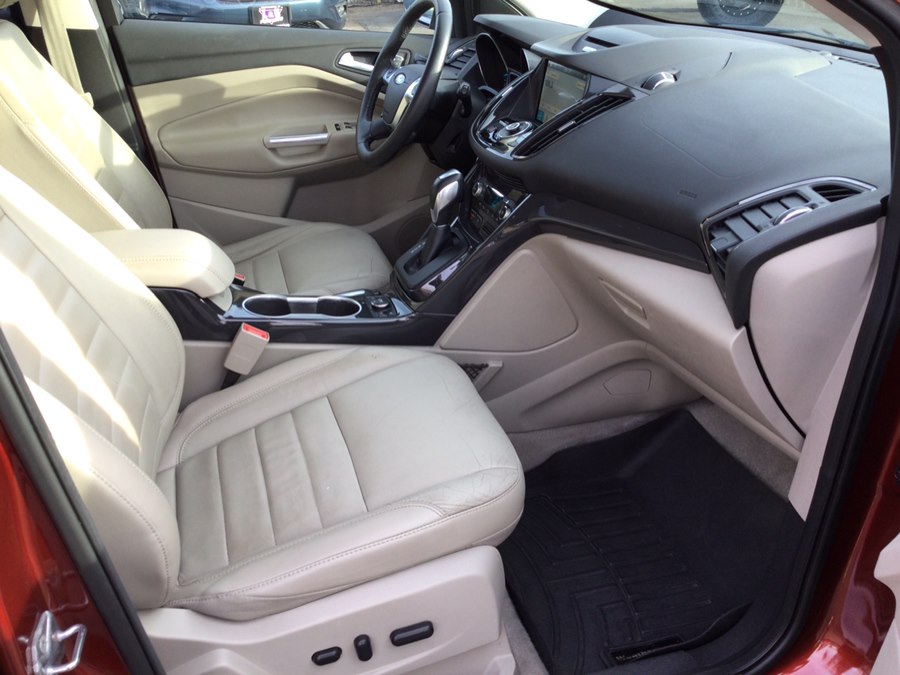 2016 Ford Escape Titanium - Photo 22