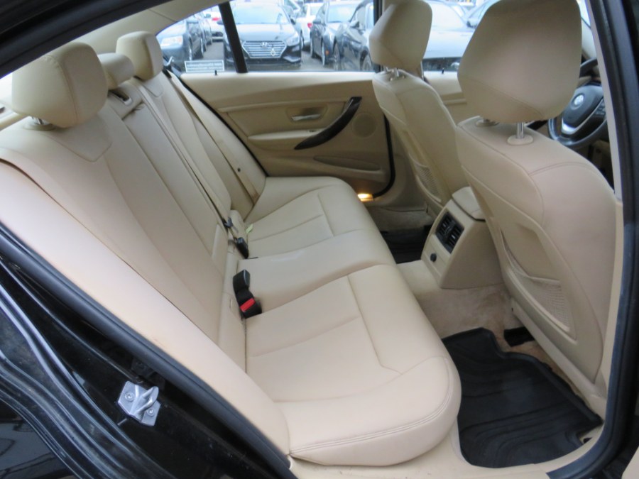 2015 BMW 3 Series 328i - Photo 17