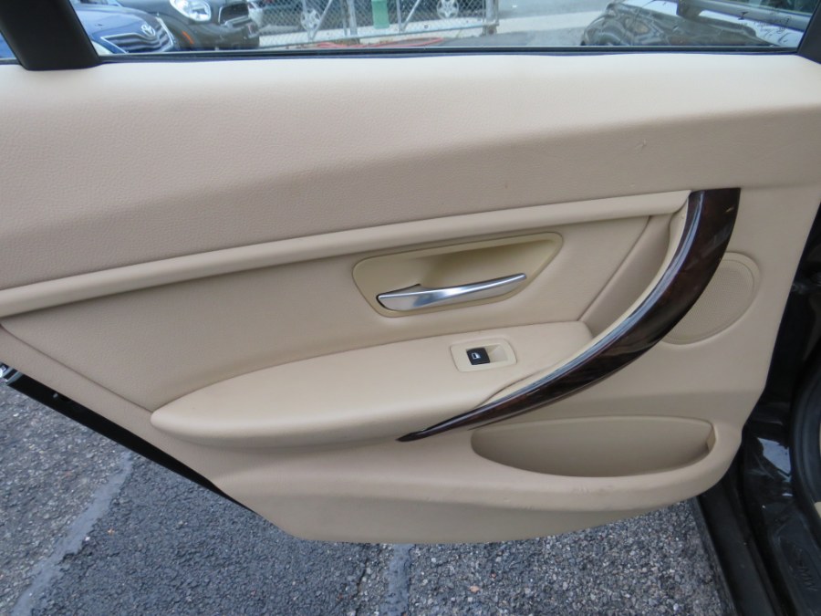2015 BMW 3 Series 328i - Photo 12
