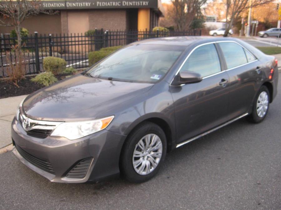 Used 2012 Toyota Camry in Massapequa, New York | Rite Choice Auto Inc.. Massapequa, New York