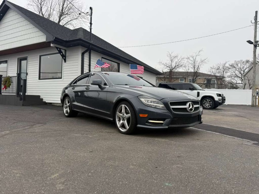 2013 Mercedes-Benz CLS-Class 4dr Sdn CLS 550 RWD, available for sale in Hicksville, New York | REGAL AUTO. Hicksville, New York