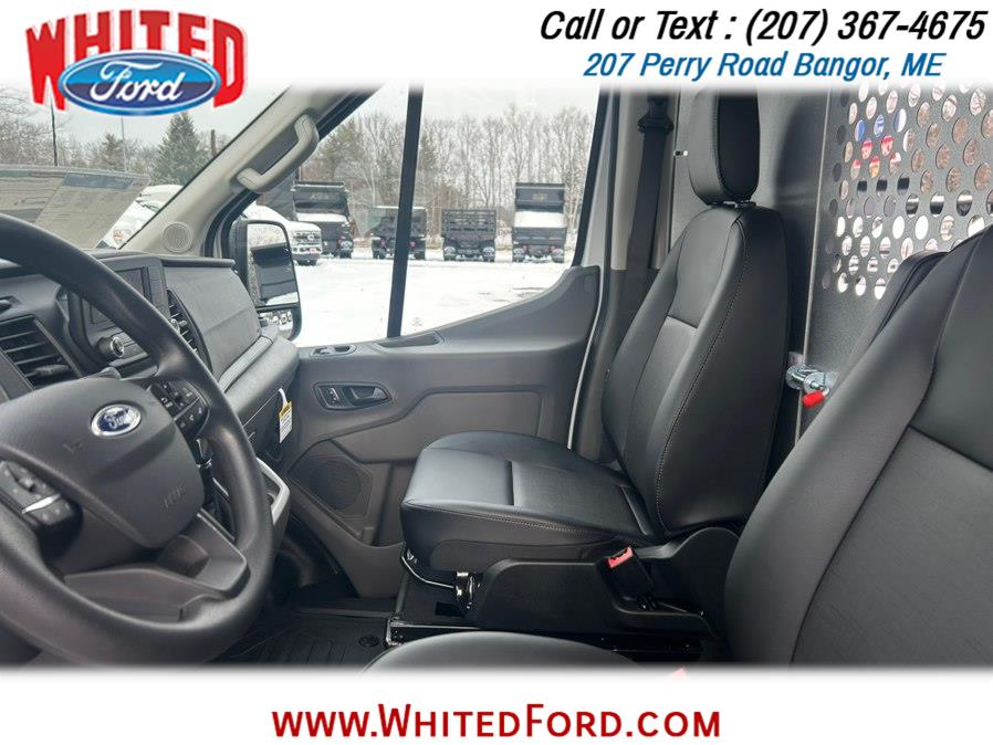 2025 Ford Transit Van Base - Photo 16