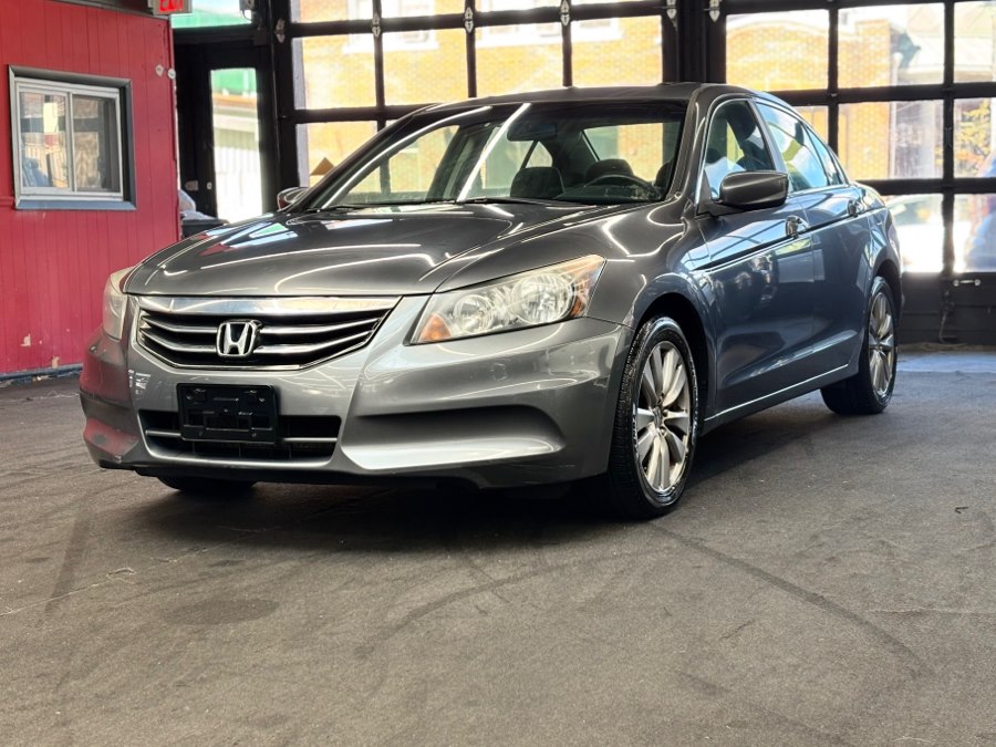 2012 Honda Accord EX Auto's photo