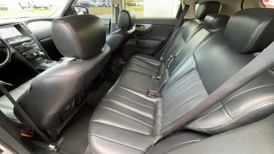 2014 INFINITI QX70 Base - Photo 18