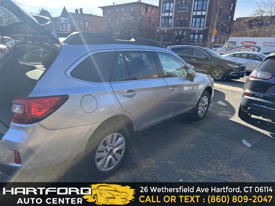 2017 Subaru Outback Premium - Photo 14